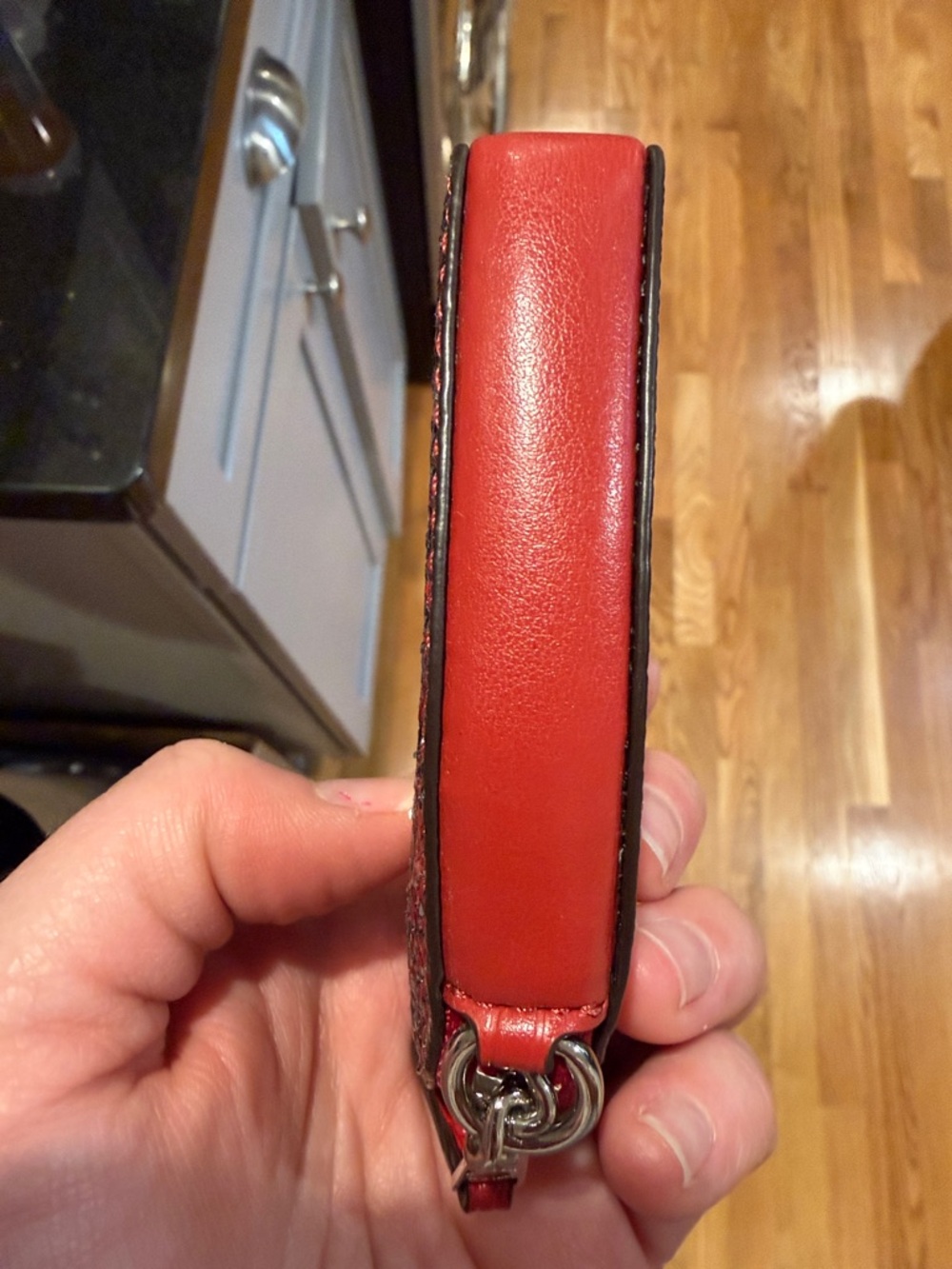 New without tags Coach leather sequin heart keycard/change purse - Picture 9 of 9